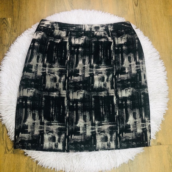Talbots Dresses & Skirts - NEW Talbots Abstract Print Pencil Skirt Size 14W